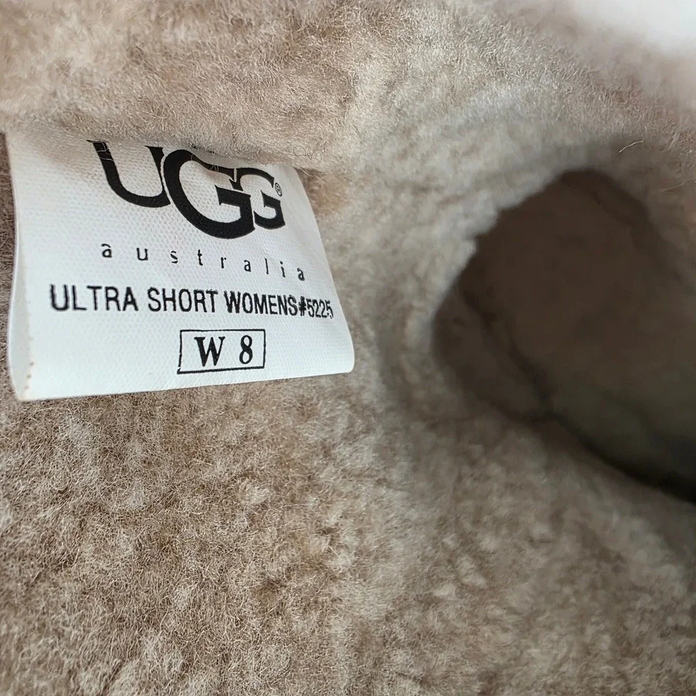 UGG australia ultra