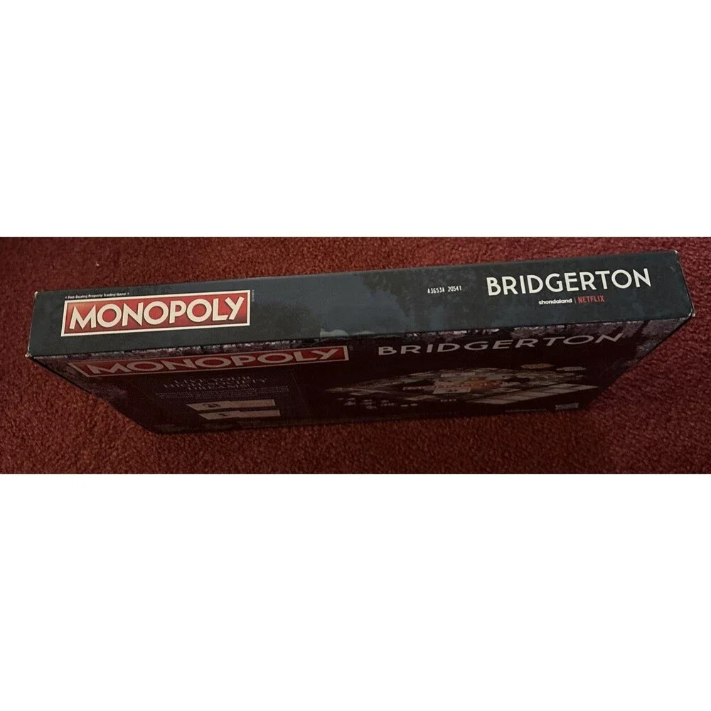 Monopoly Bridgerton  Edition Board Game (read)
