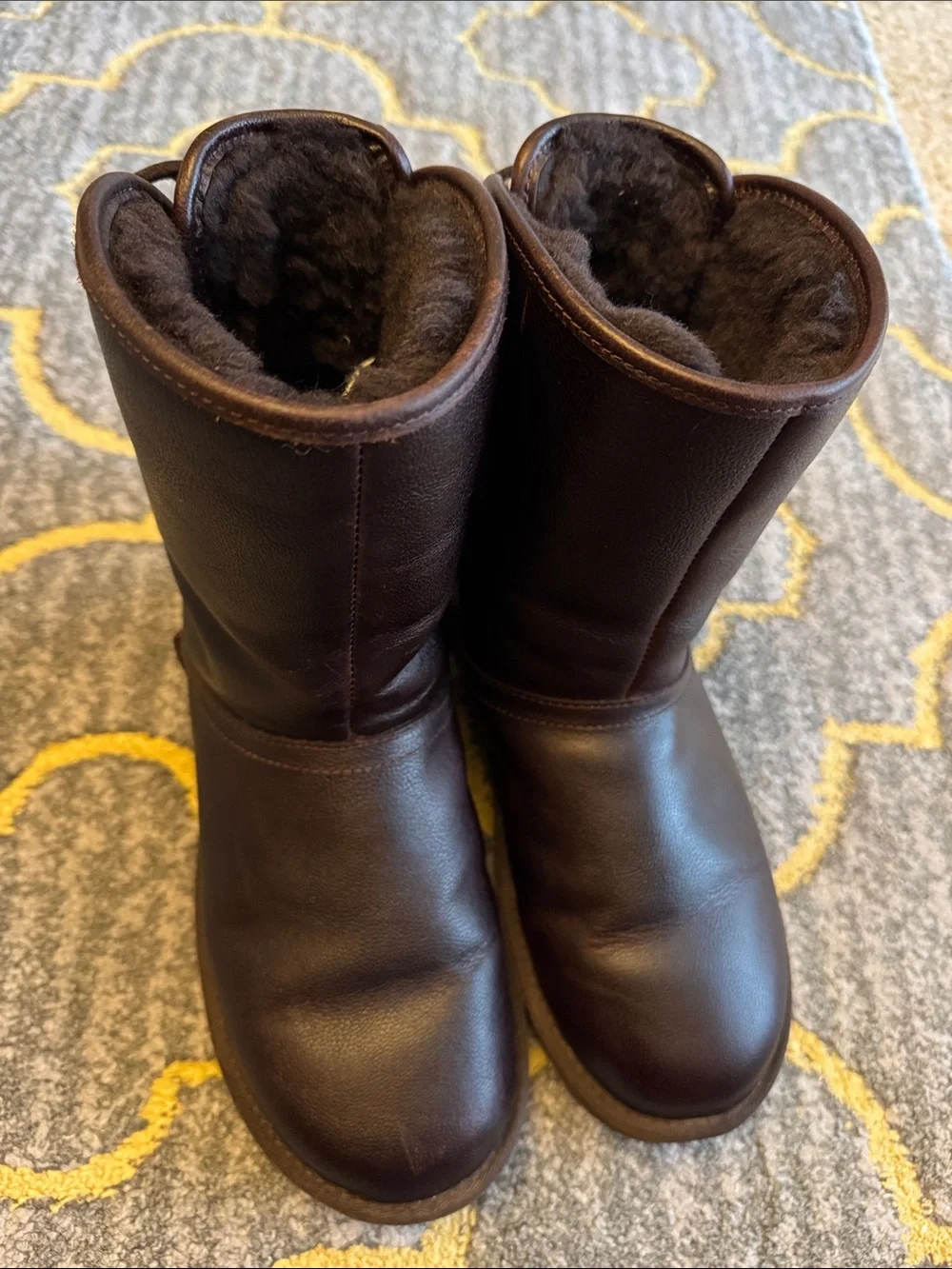 UGG plush shearling