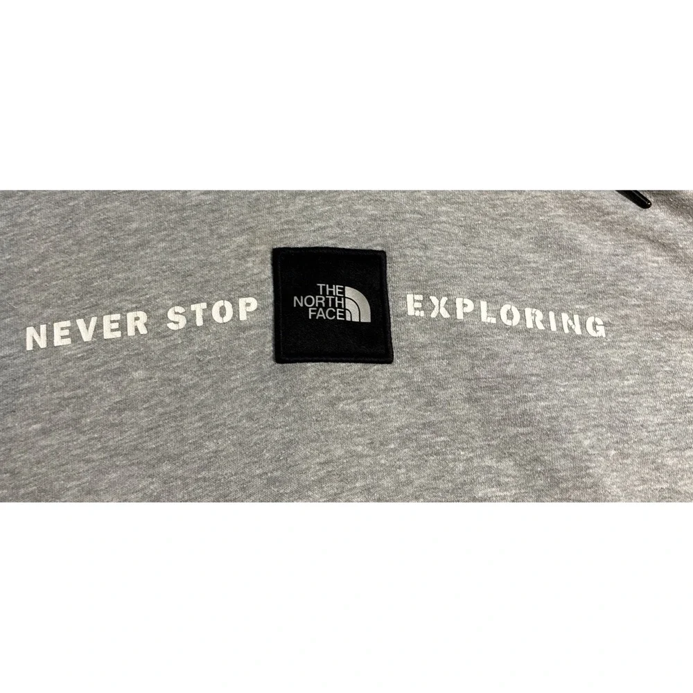 The North Face Men's Gray Hoodie Sweatshirt 