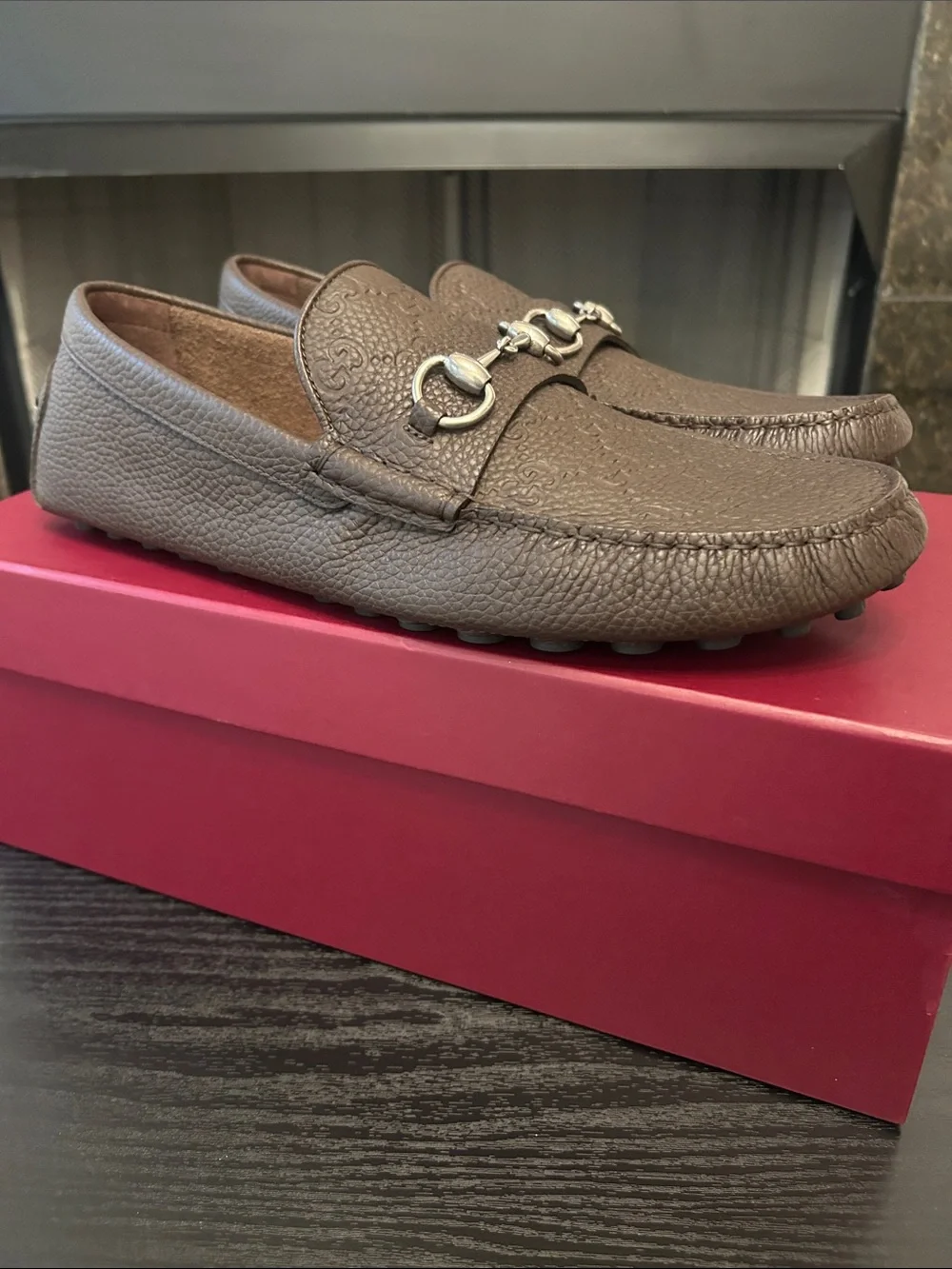 Gucci classic brown