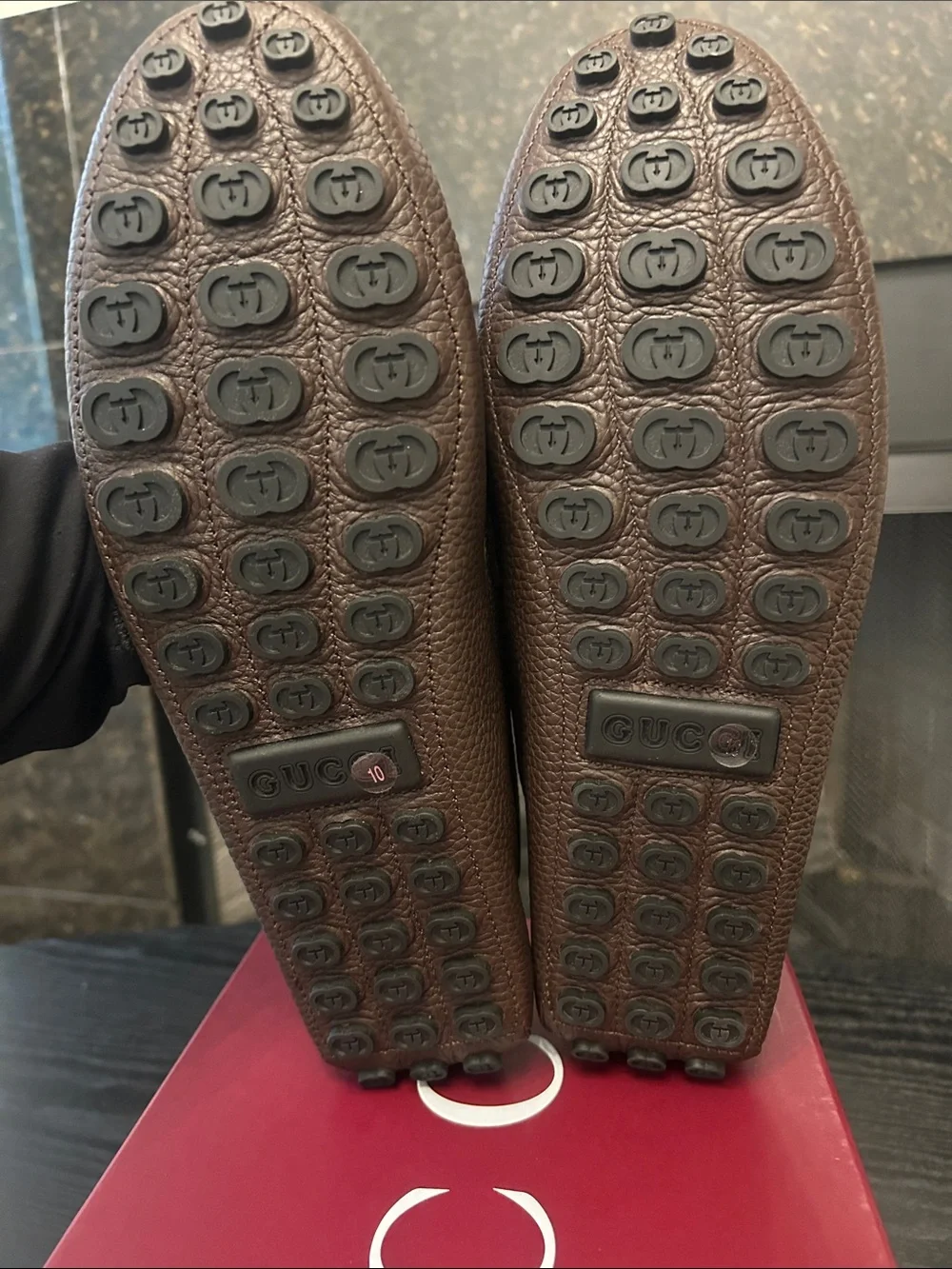 Gucci classic brown