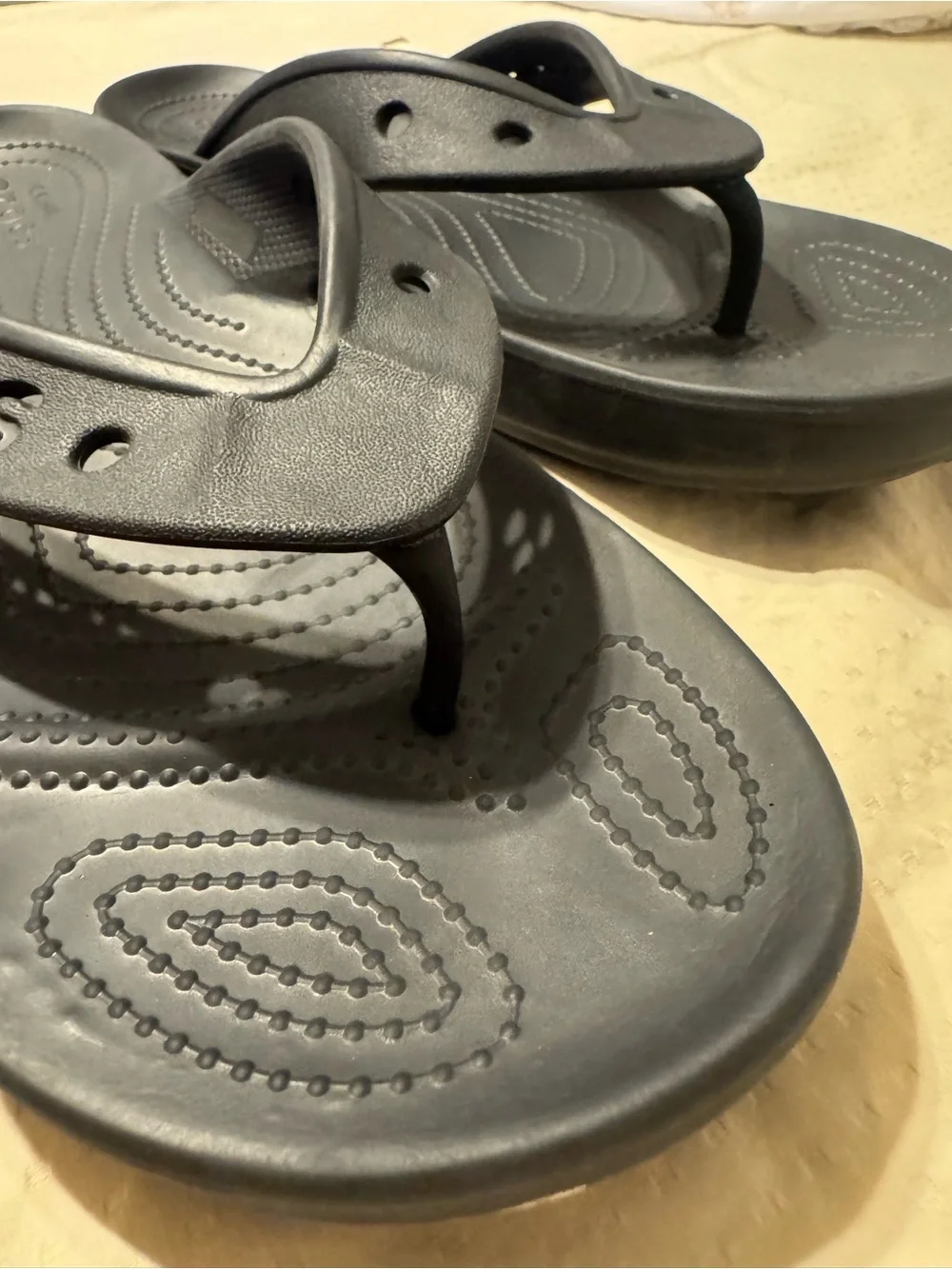 CROCS men’s baya