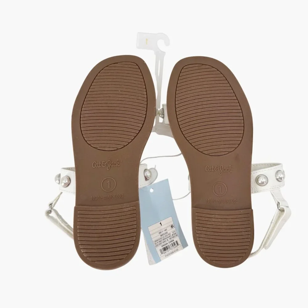 Cat & Jack size cat white