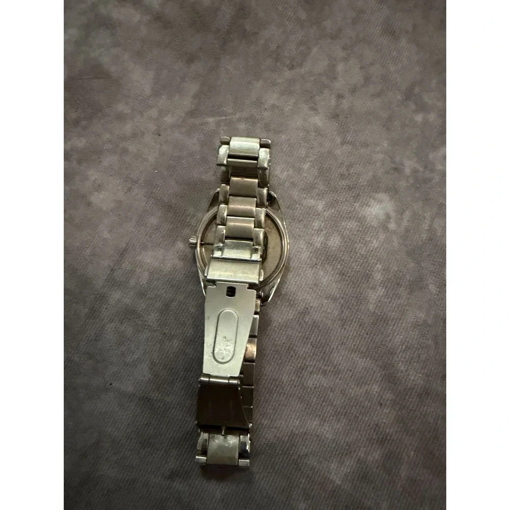 Kenneth Cole as