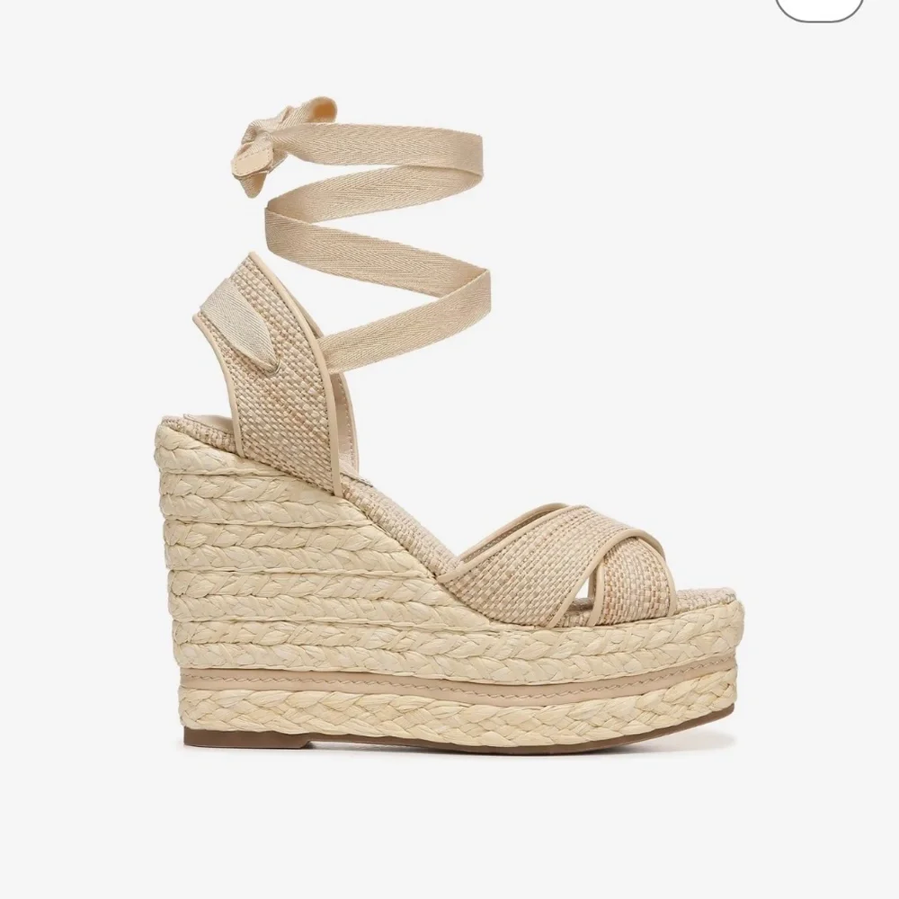 NWT Sam Edelman Vaughn Sandals in Natural- Size 10