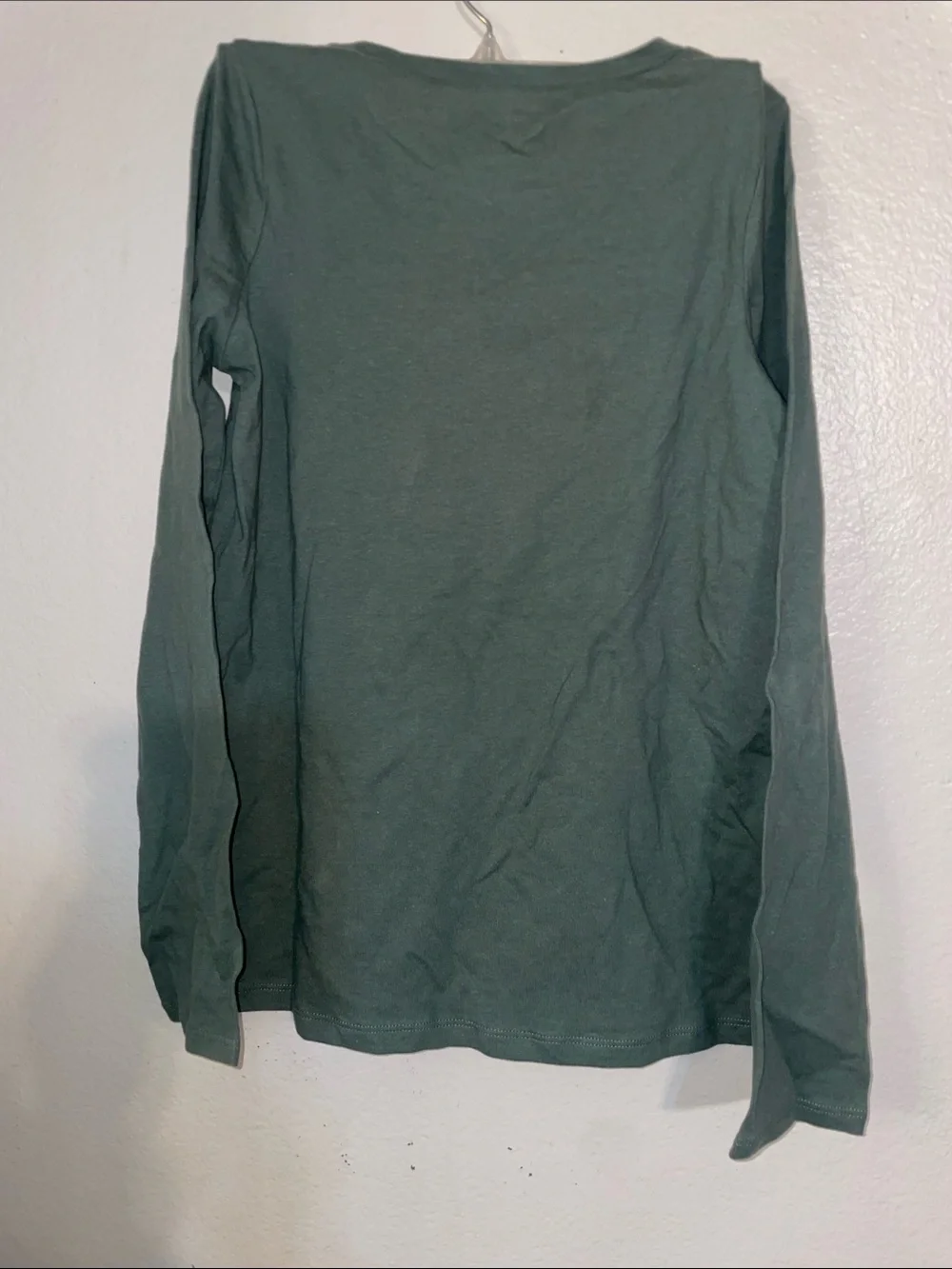 OshKosh B'gosh Forest Green Long Sleeve Tee with Pink Heart Brooklyn Graphic