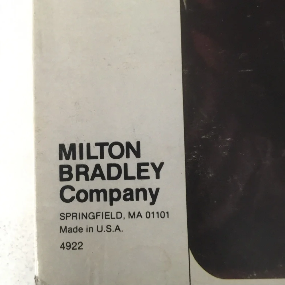 Milton Bradley side box