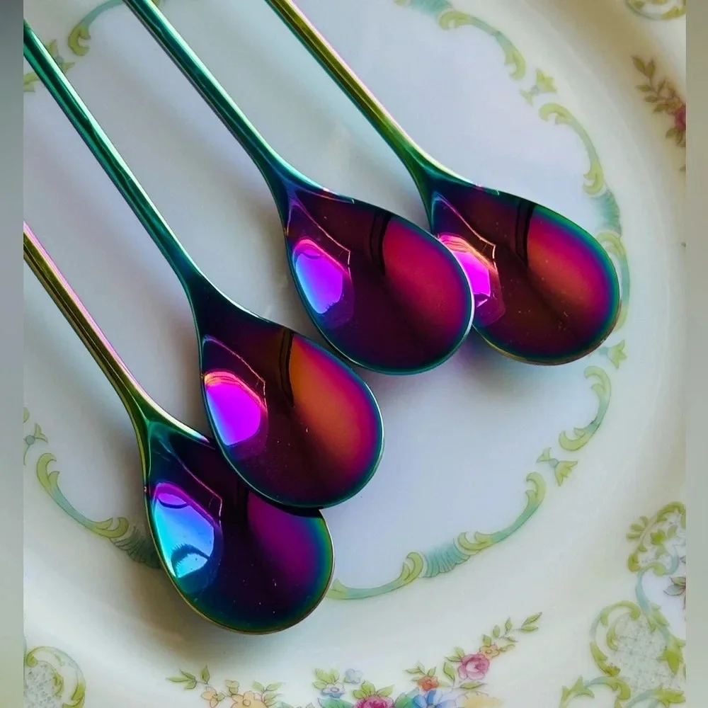 The Delicate Dish add touch