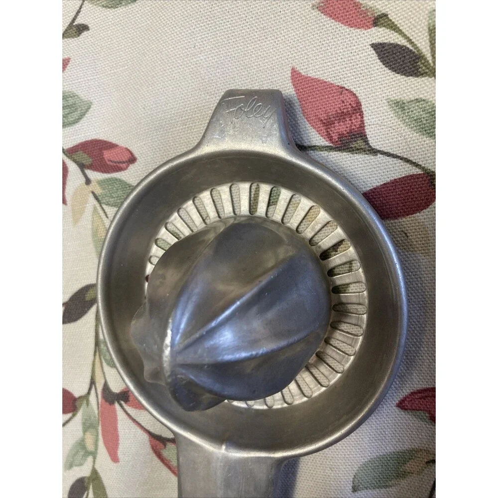Vintage foley handheld