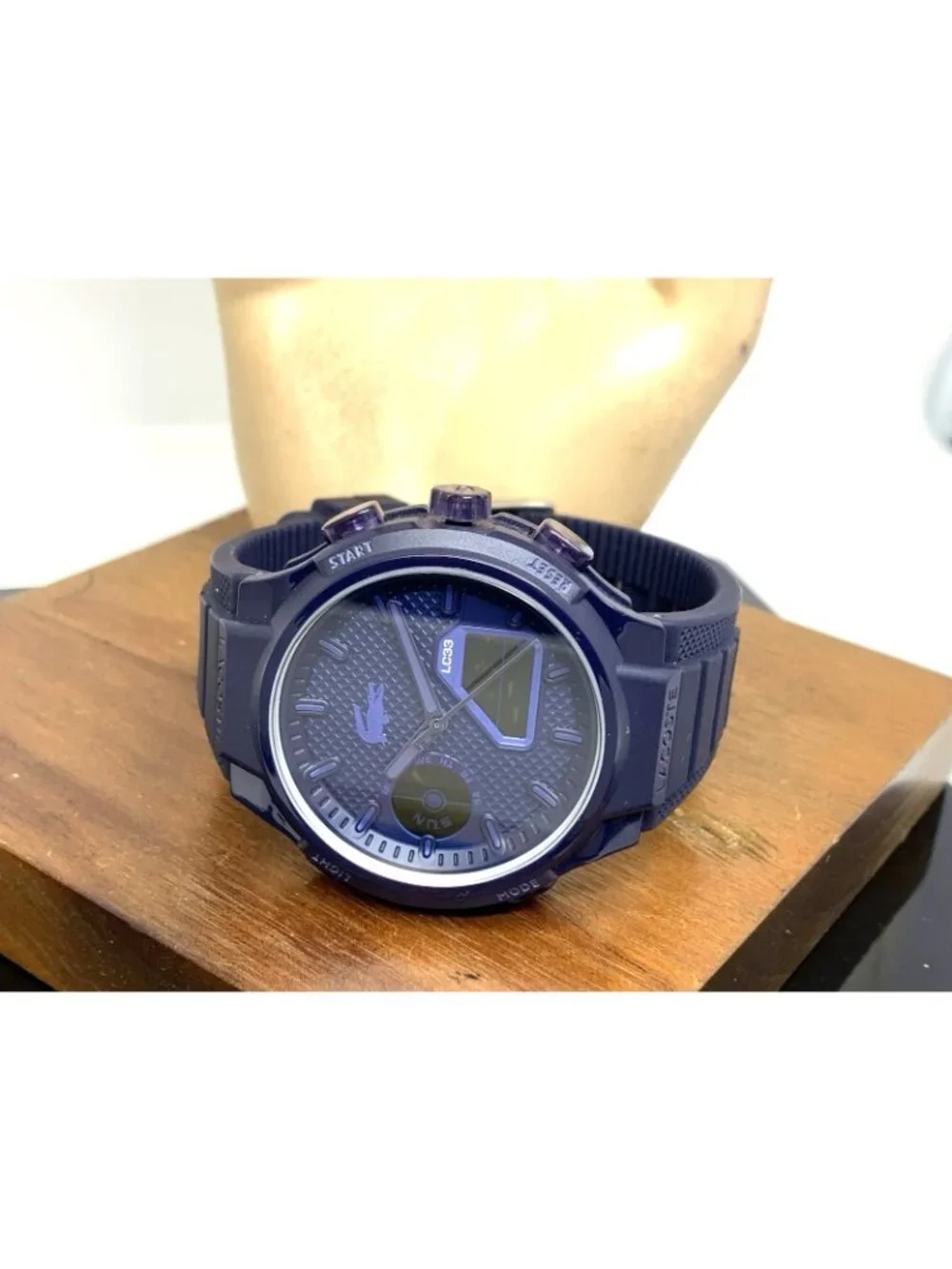 Lacoste rubber band analog
