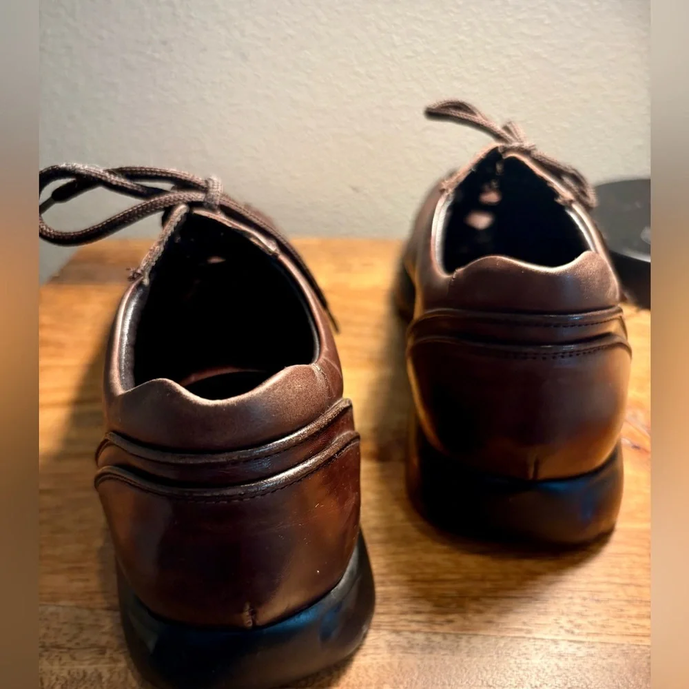 To Boot elegant dark