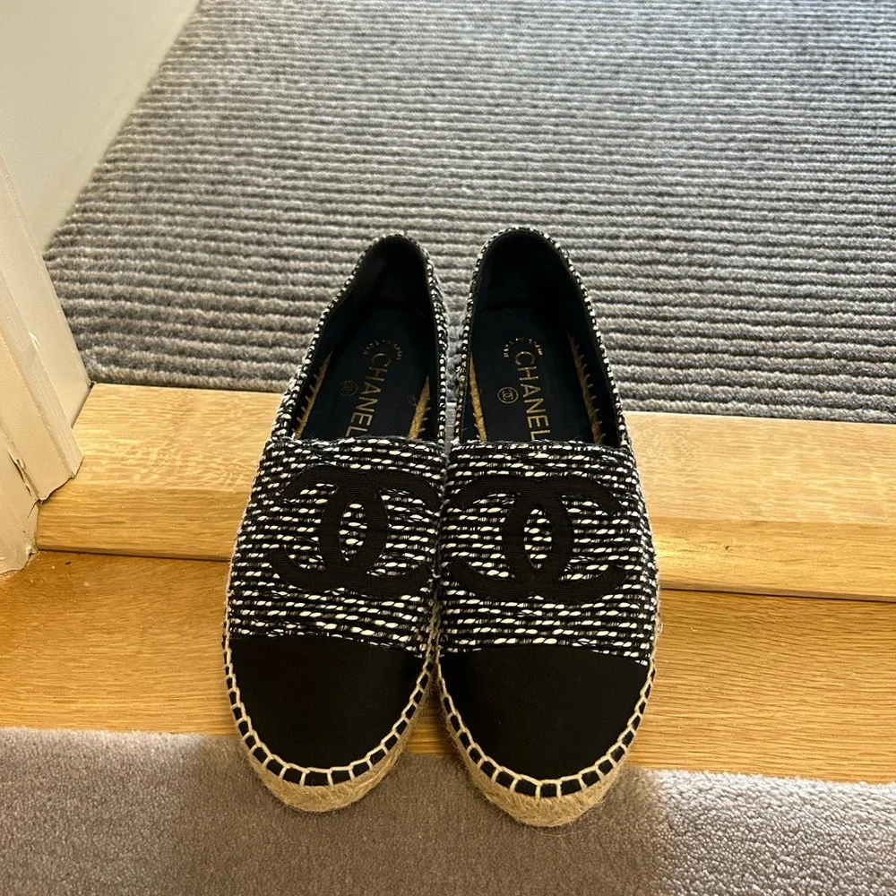 CHANEL Black and White Espadrille Flats