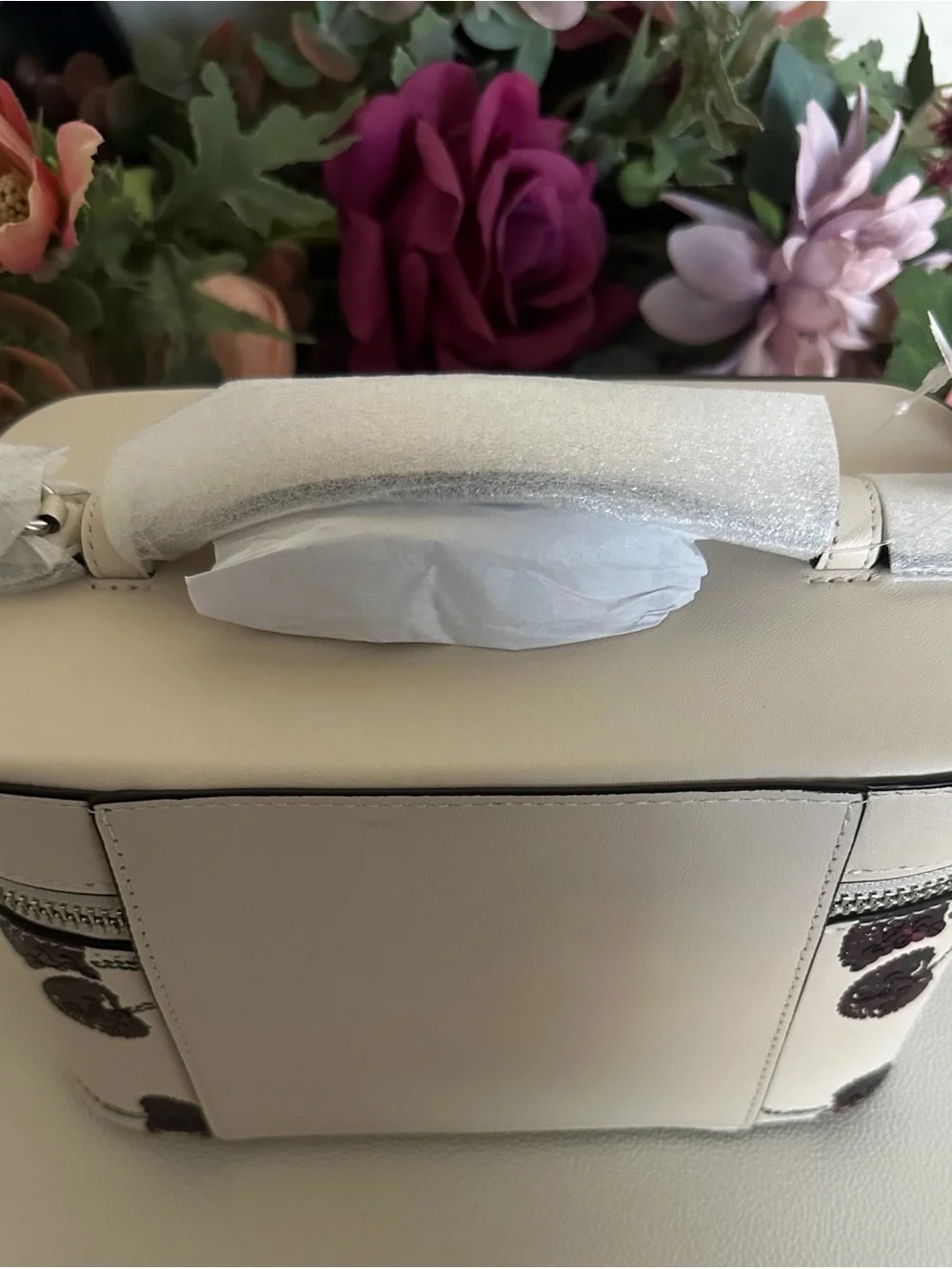 NWT 🍒 Coach LIMITED EDITION Cosmetic Case With Cherry Print