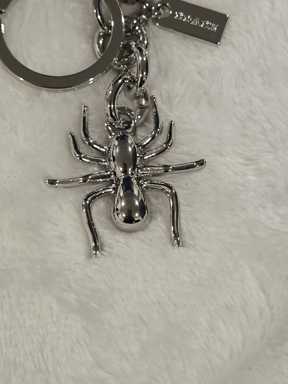 Fashion Jewelry sleek silver