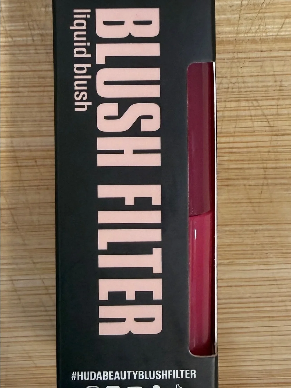 HUDA BEAUTY Blush Filter Liquid Blush — Intense Guava