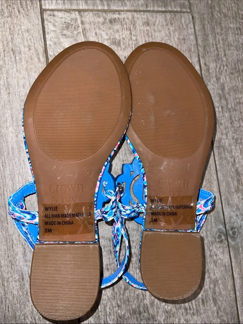 Blue Patterned Women's Thong Sandals - Vibrant Summer Style
