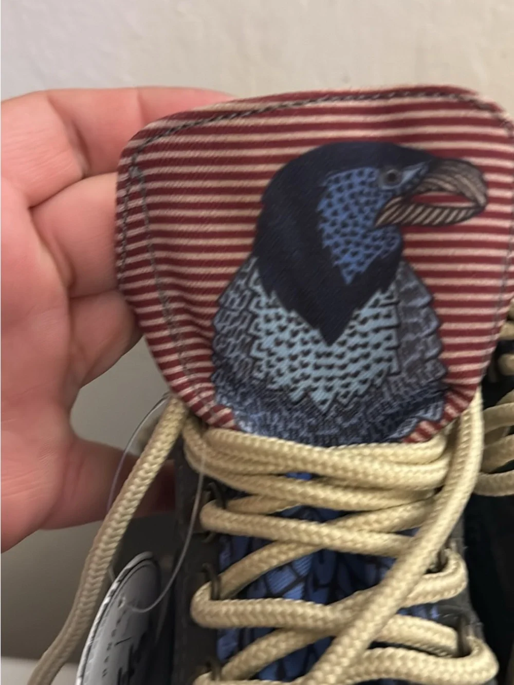 inkkas Bald Eagle M 7 W9 High-Top Boot in gray and tan with blue wing detail
