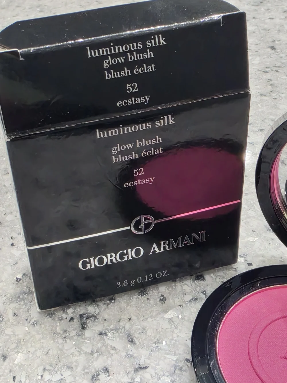Giorgio Armani silky powder