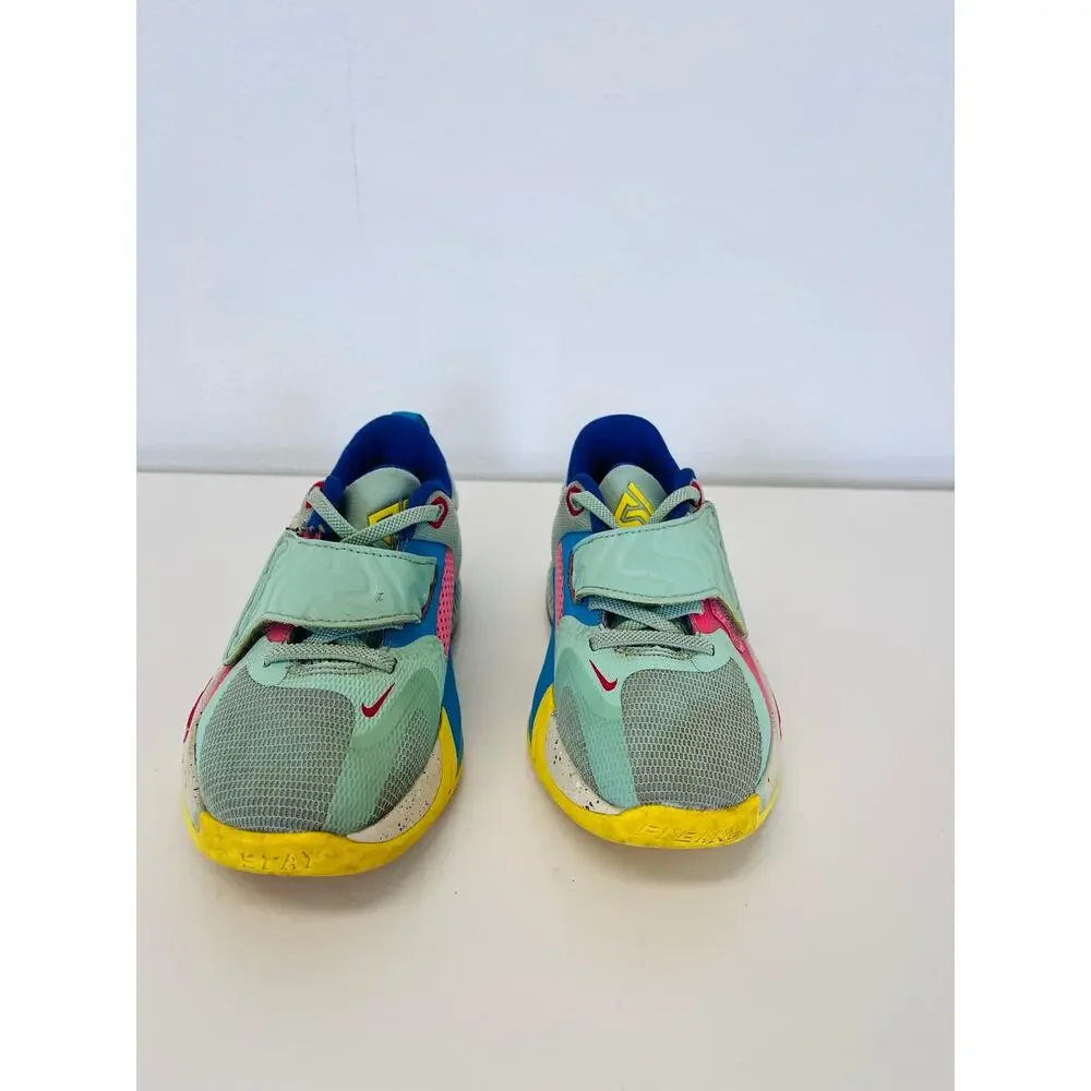 Nike Zoom Freak size 13.5C