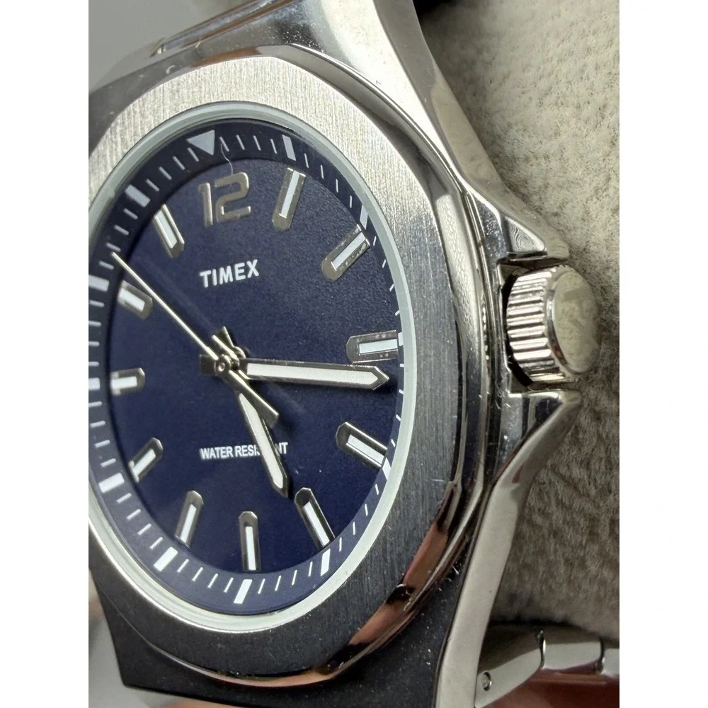 Timex TW2U42400 Essex Avenue New‎ Battery Mens Watch 40MM 6.25