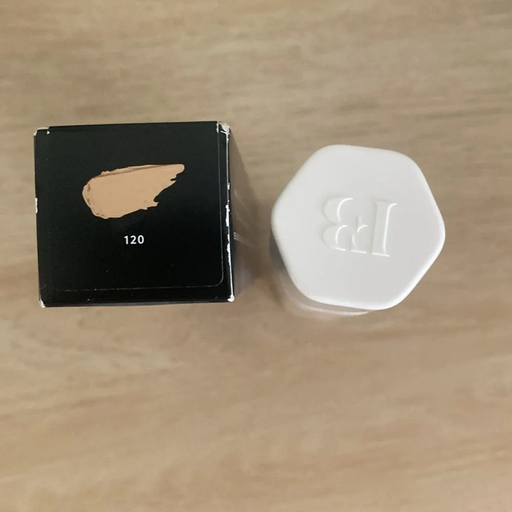 Fenty Beauty experience flawless