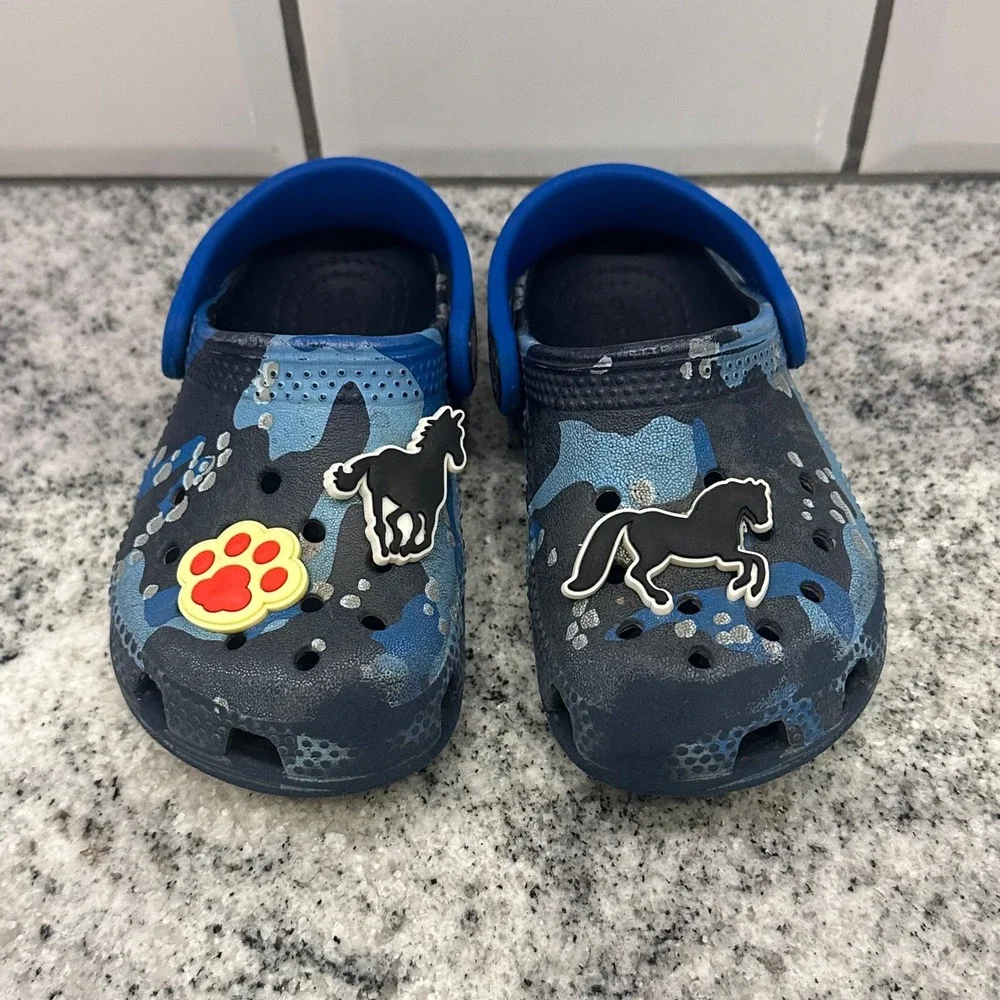 CROCS classic clogs
