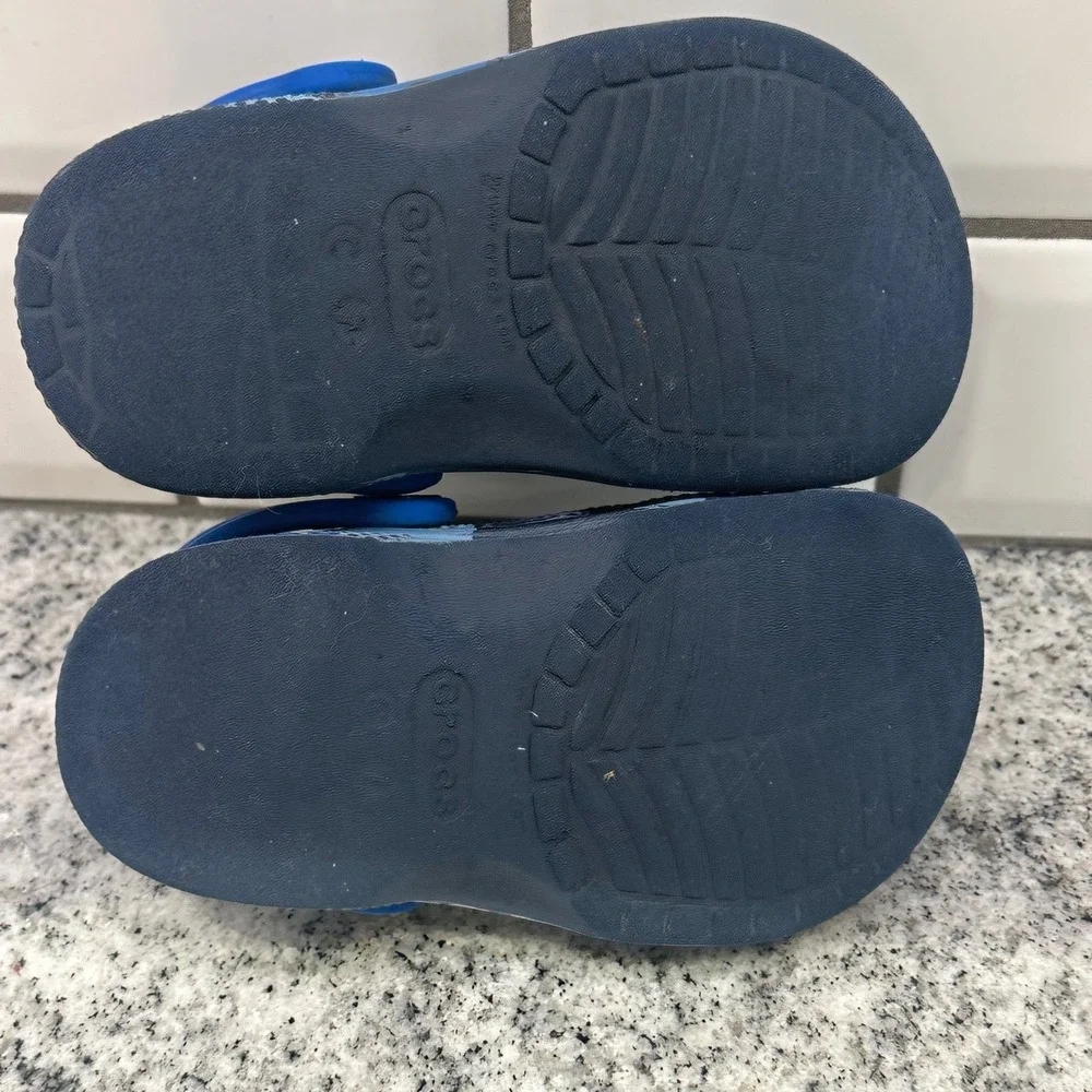 CROCS classic clogs