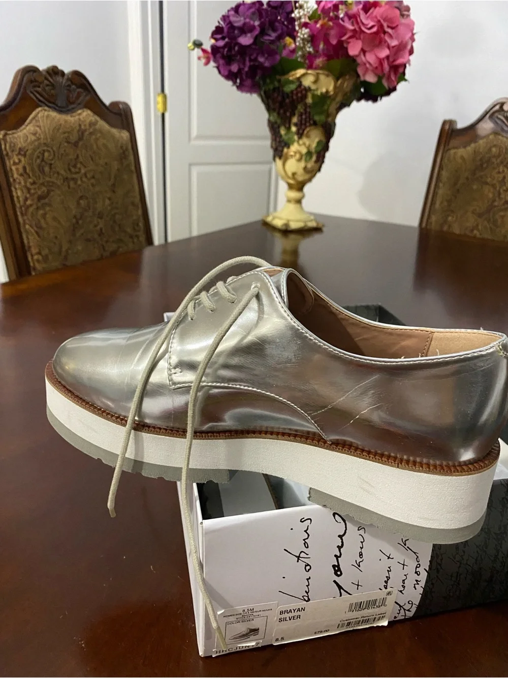 Kensie sleek metallic