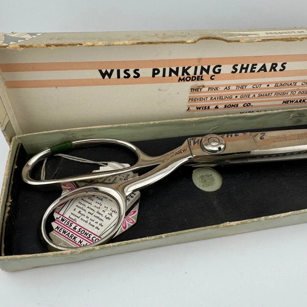 Wiss Pinking Shears Model C Silver Tone Vintage Chrome Sewing Scissors Boxed
