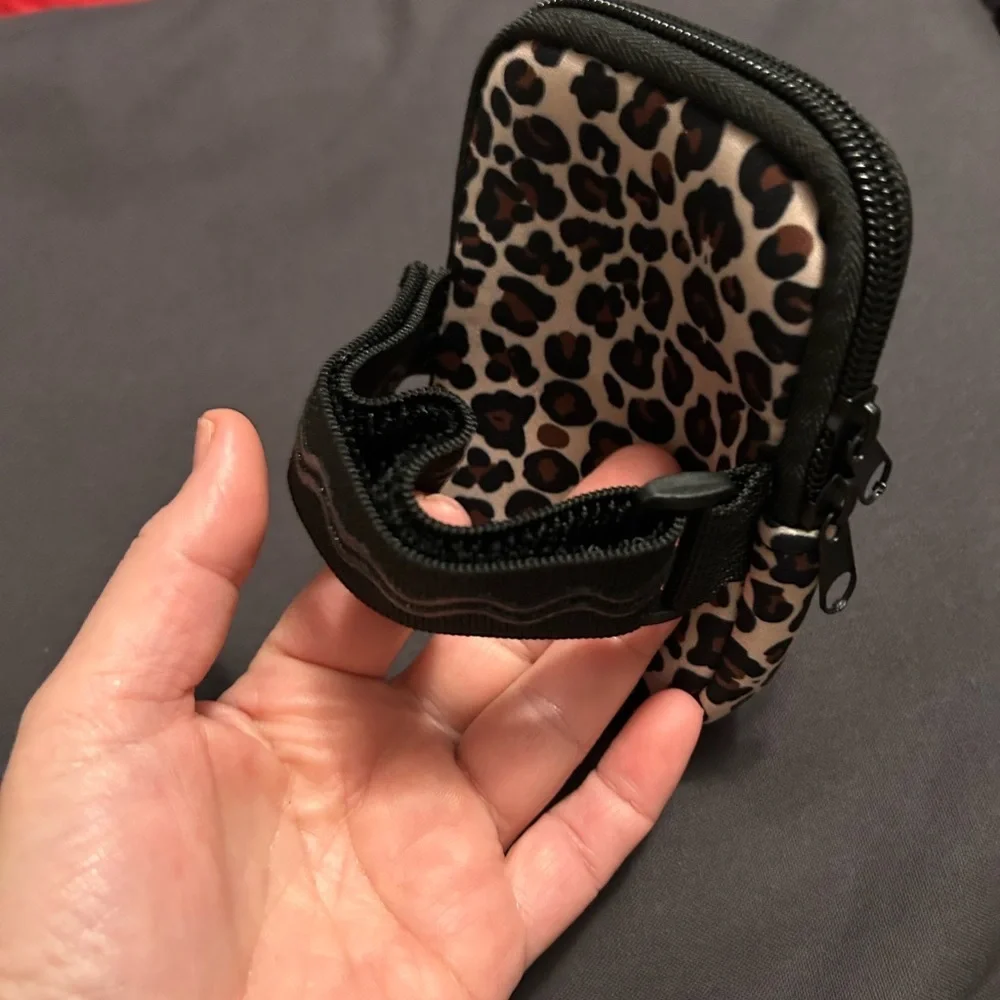 N/A single compartment