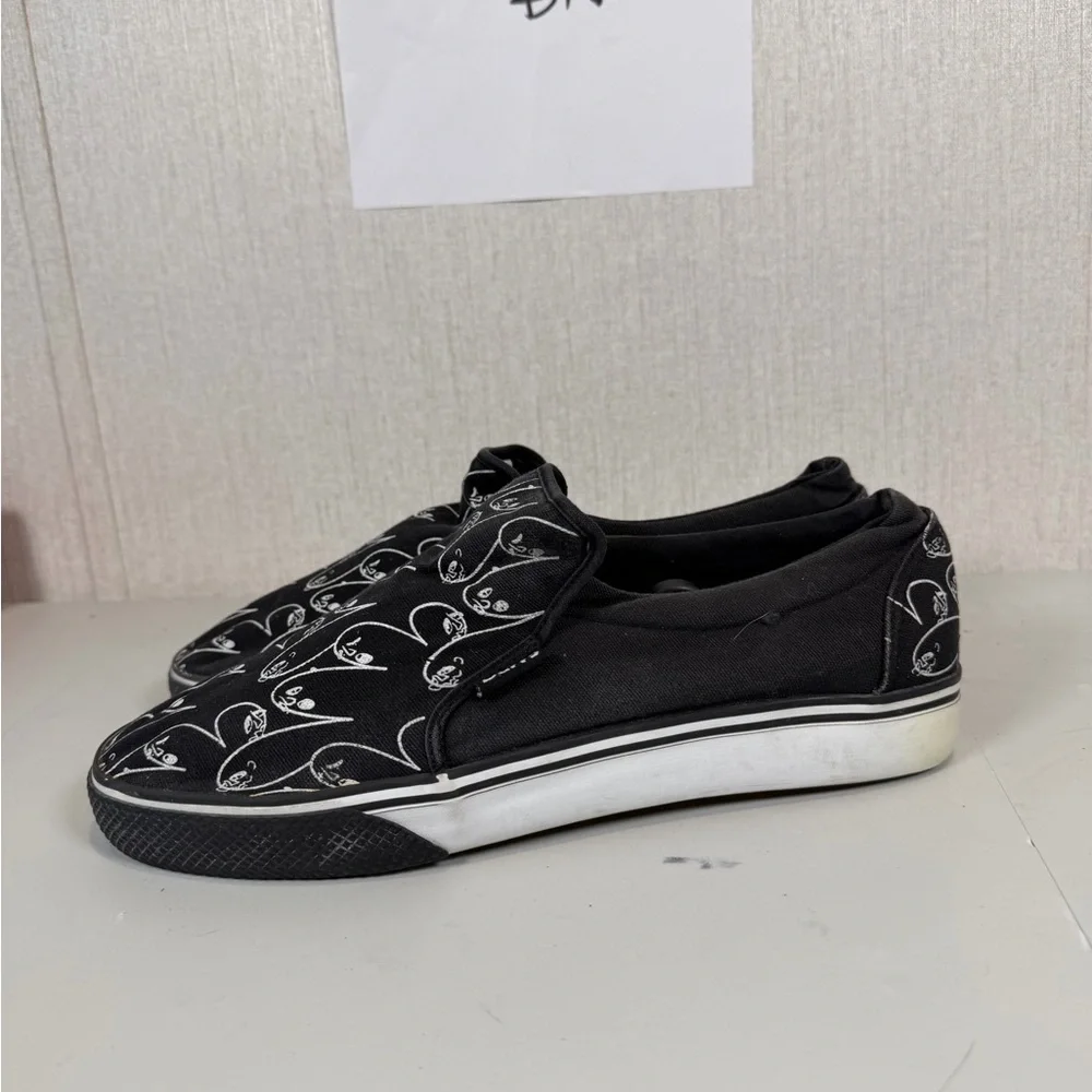 Duffs The dude black canvas slip-on sneakers Size 11‎