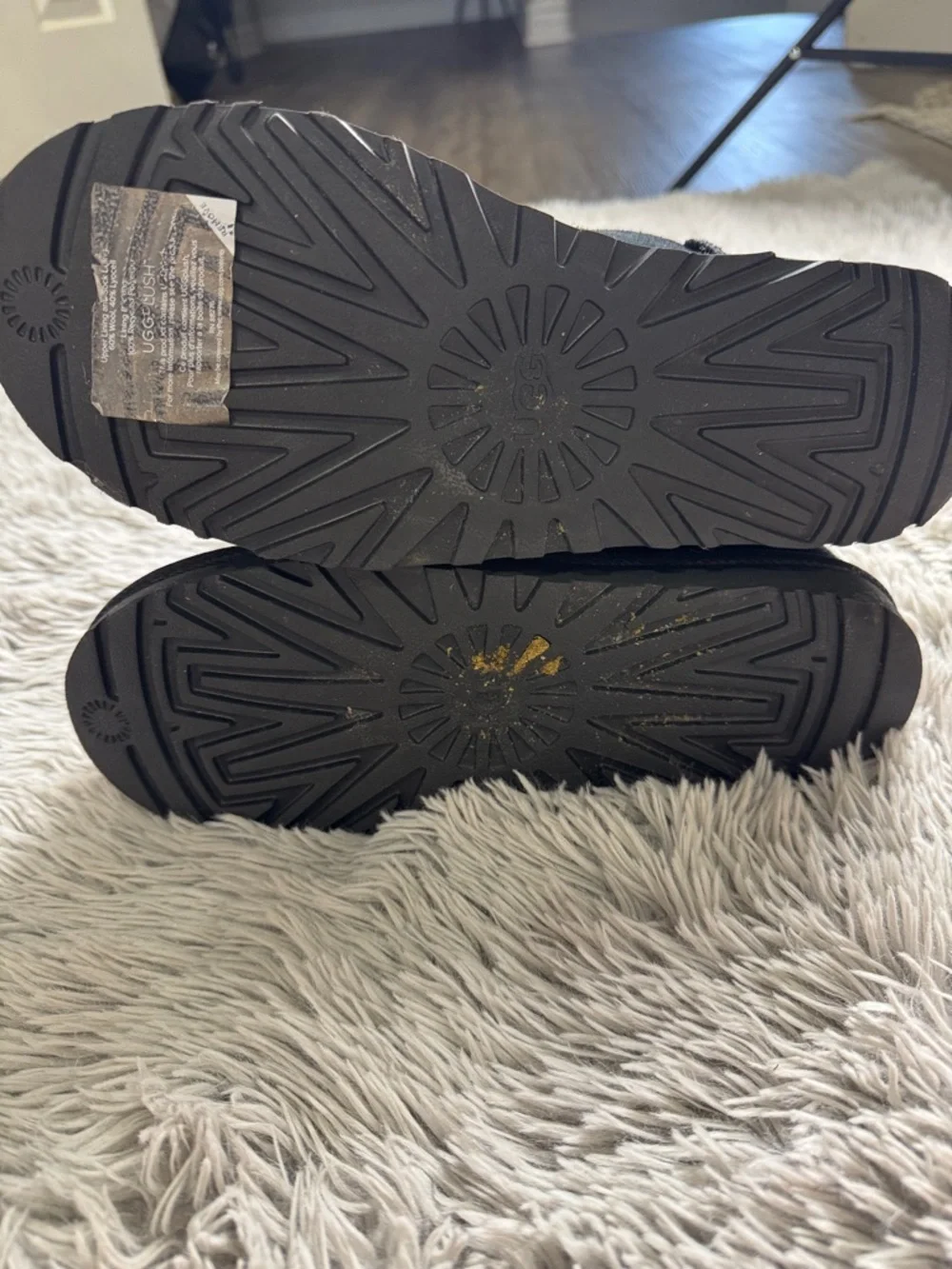 UGG round recycled
