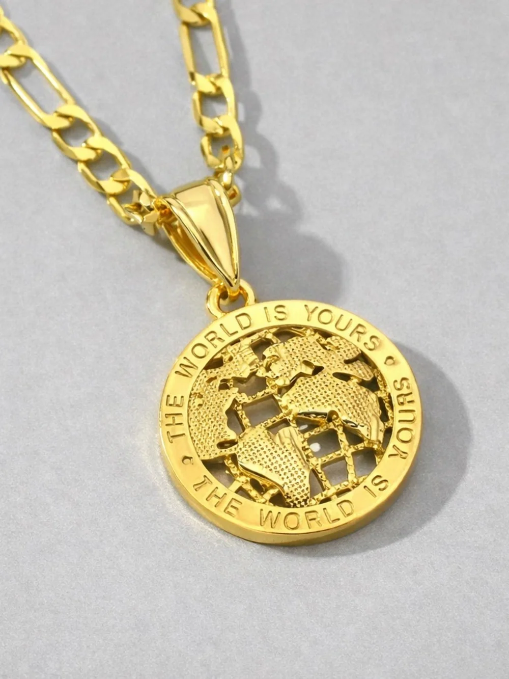 The World Is Yours chain necklace with pendant