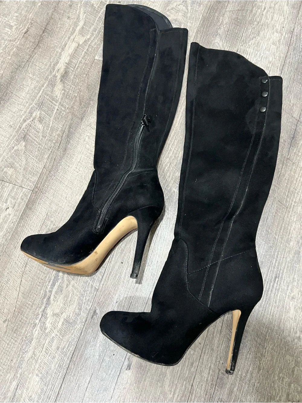 Black Knee-High Suede Stiletto Boots