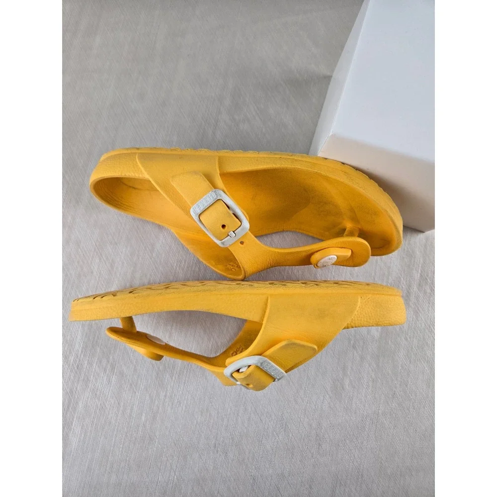 Birkenstock summer features simply