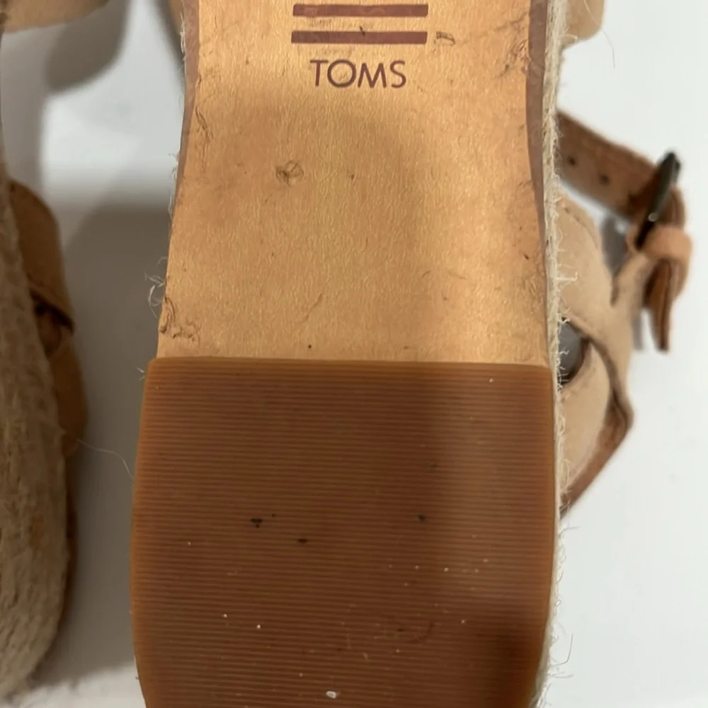 Toms owned all