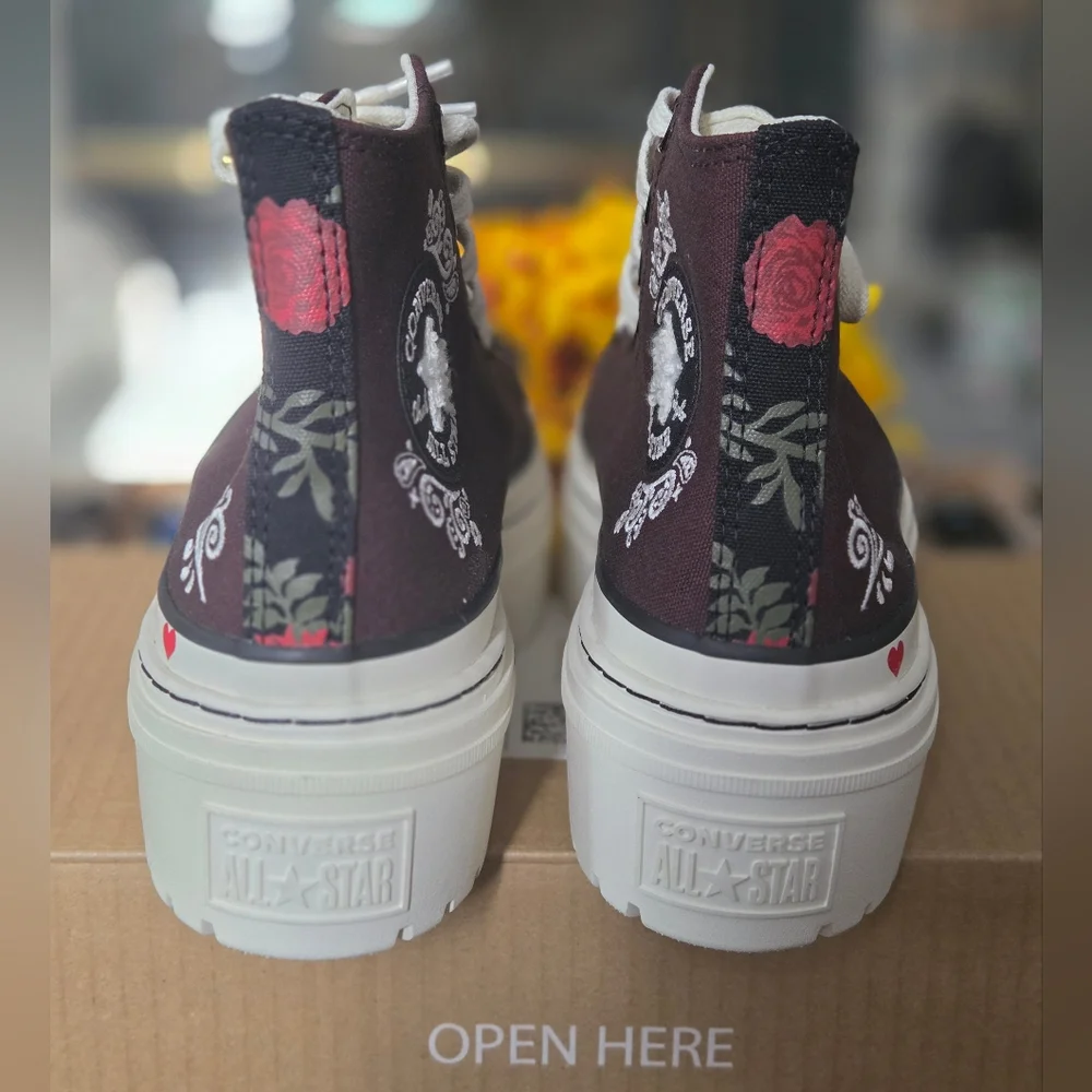 NIB Custom Chuck Taylor All Star Lugged Heel Platform