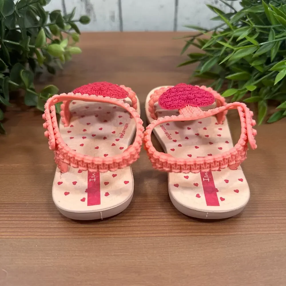 Ipanema sandals preowned pictures