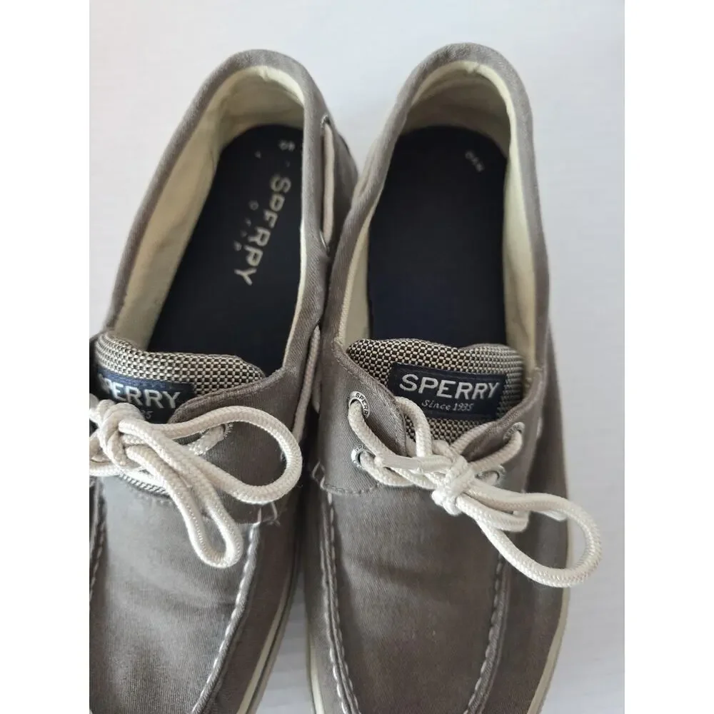 Sperry men boat