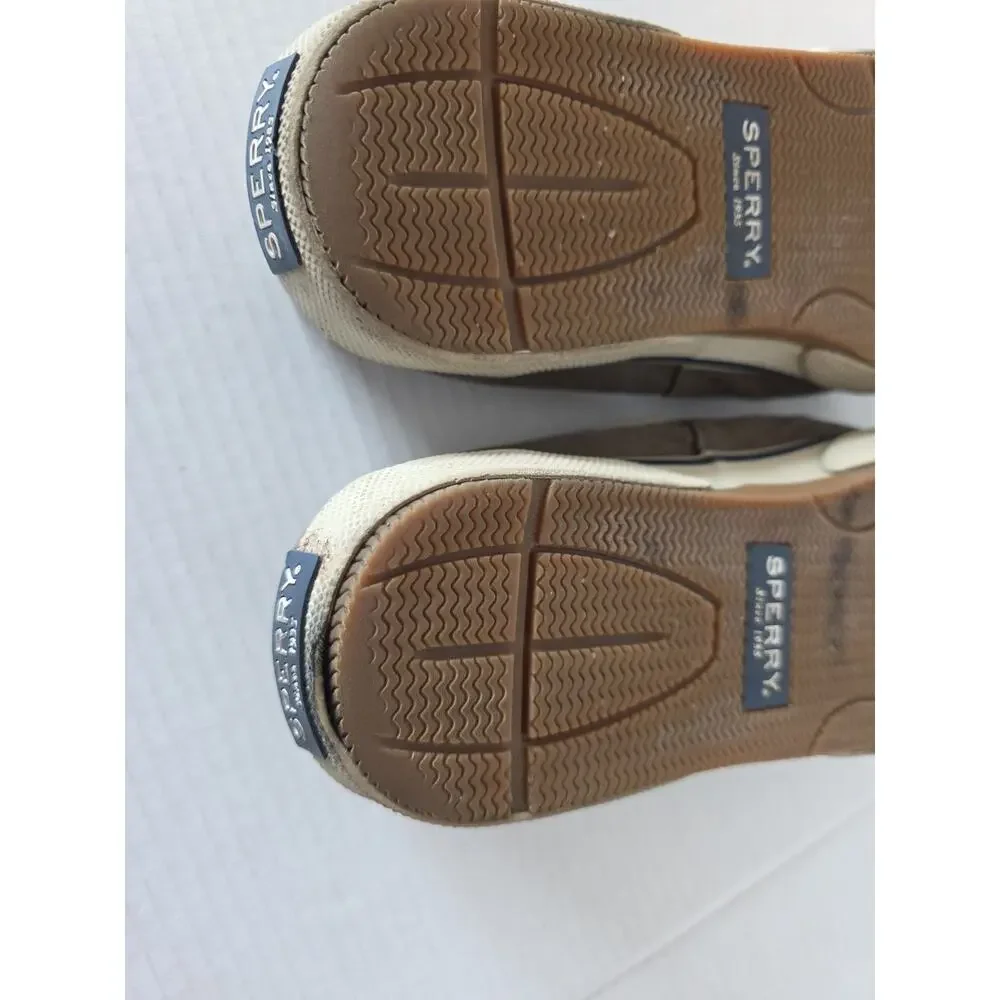 Sperry men boat