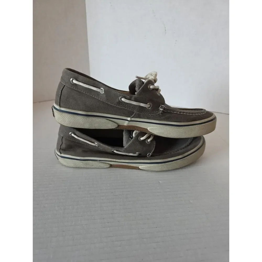 Sperry men boat
