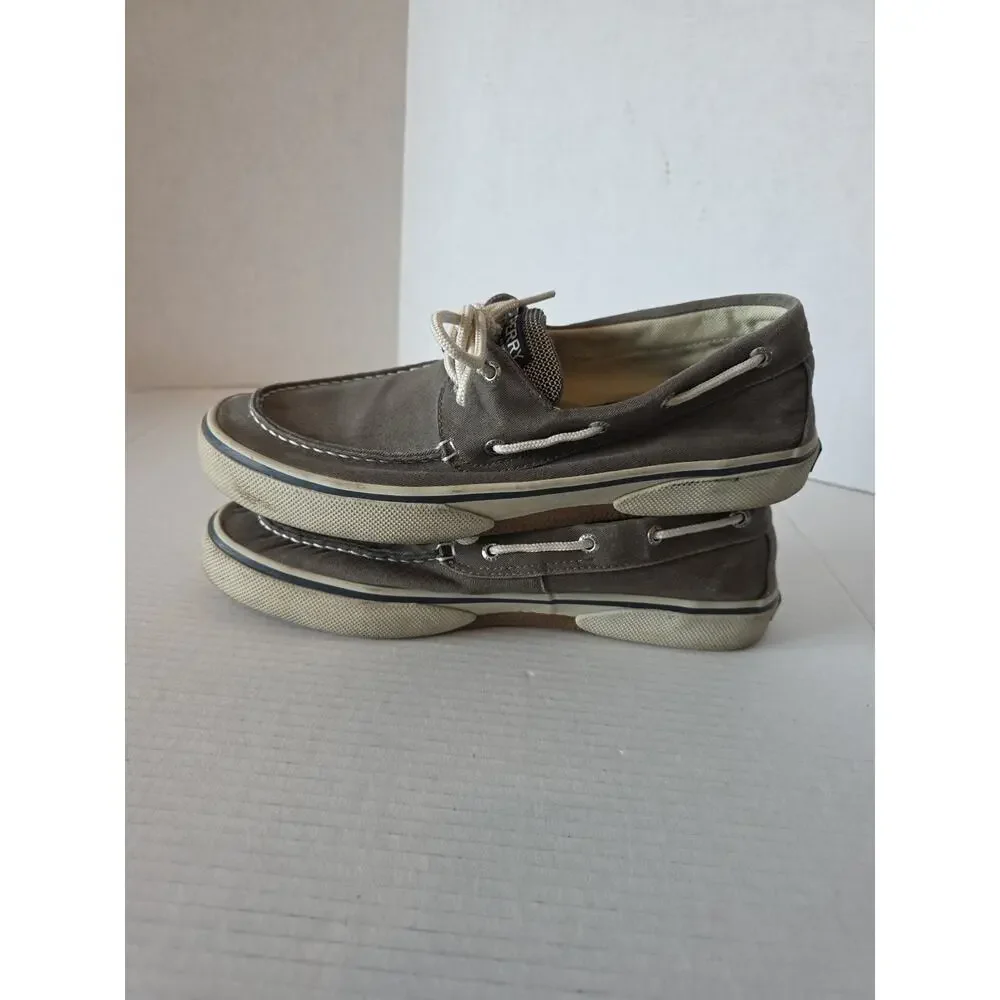 Sperry men boat