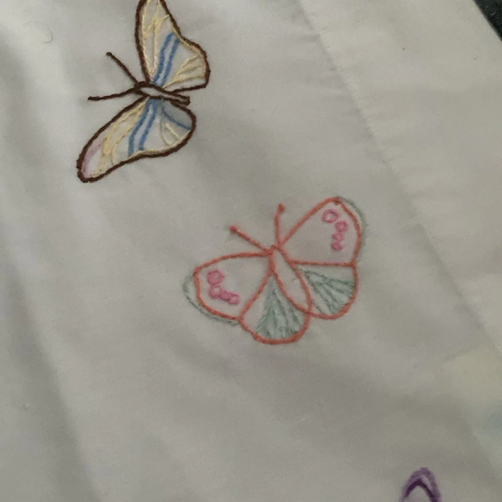 Martha Stewart Butterfly Embroidered Standard Pillowcase (1)‎