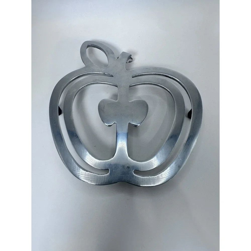 Copco Apple‎ Polished Aluminum Wall Hanging or Footed Trivet Decoration Silver
