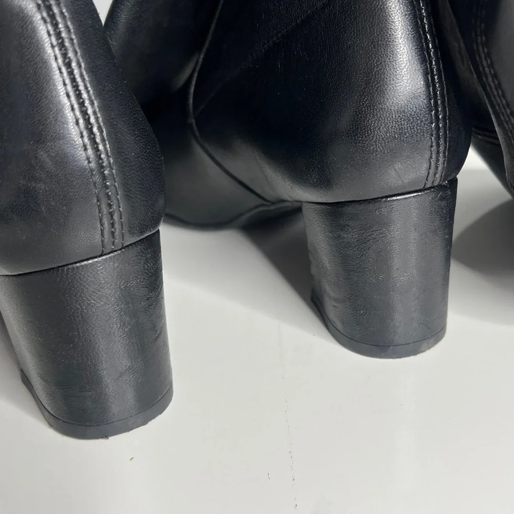 Stuart Weitzman this beautiful