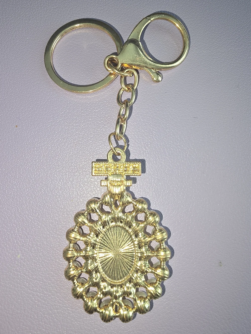 N/A chic gold