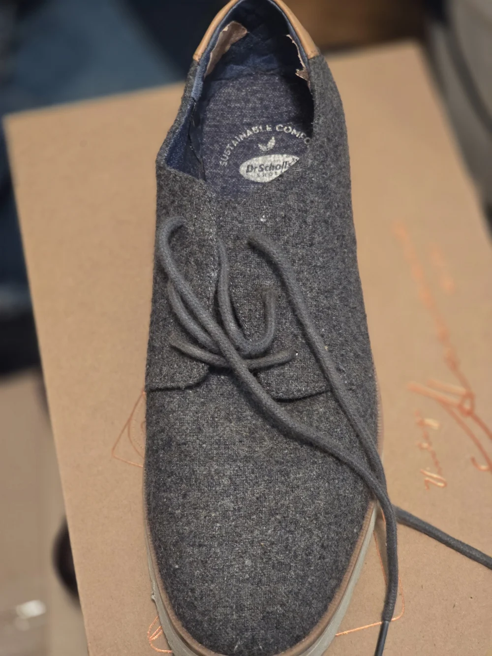 Dr. Scholl's Women's Gray Felt Platform Sneakers