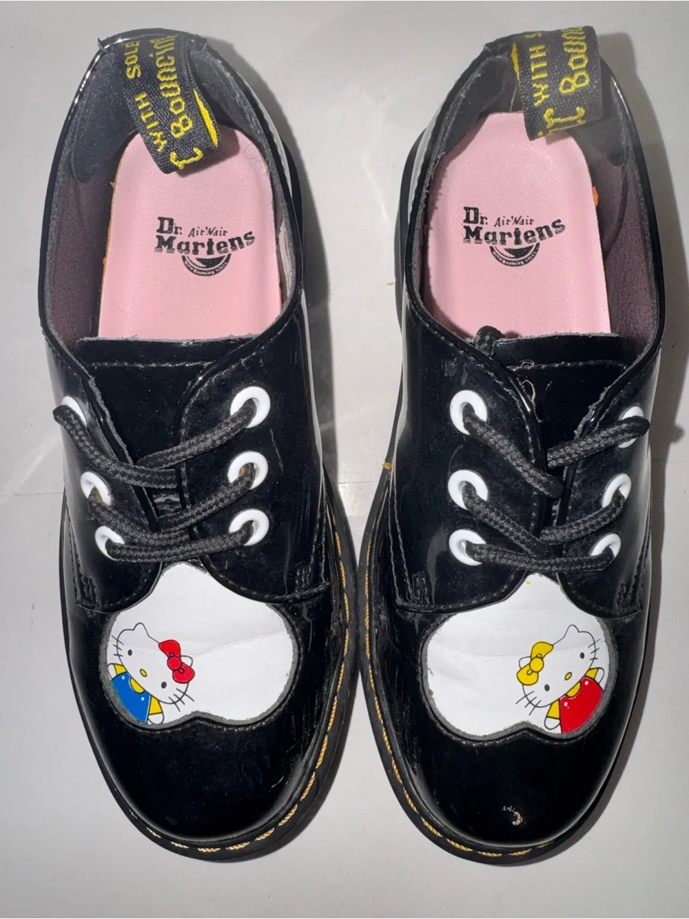 HELLO KITTY X DR. MARTENS OXFORD  PLATFORM BLACK PATENT SHOES WOMEN'S 5 EU 36