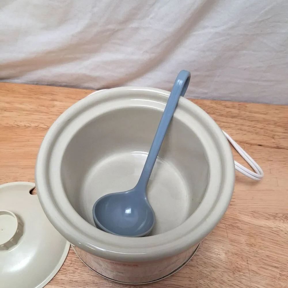 Rival electric stoneware that